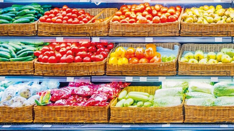 Teures Gemüse: Der Preis für Paprika legte laut „Marktcheck“ der Verbraucherzentrale NRW von März 2022 bis März 2023 um satte 66 Prozent zu.