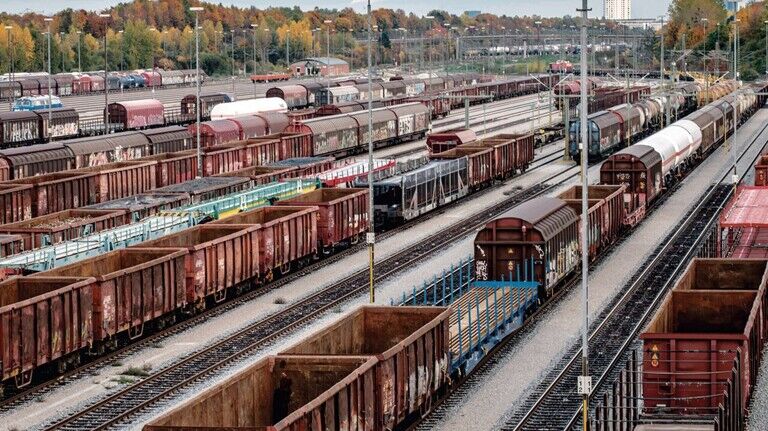 Noch ein Plätzchen frei: Schon heute könnten Güterzüge deutlich mehr Waren Richtung Italien transportieren. Hier ein Blick auf einen Rangierbahnhof in München.