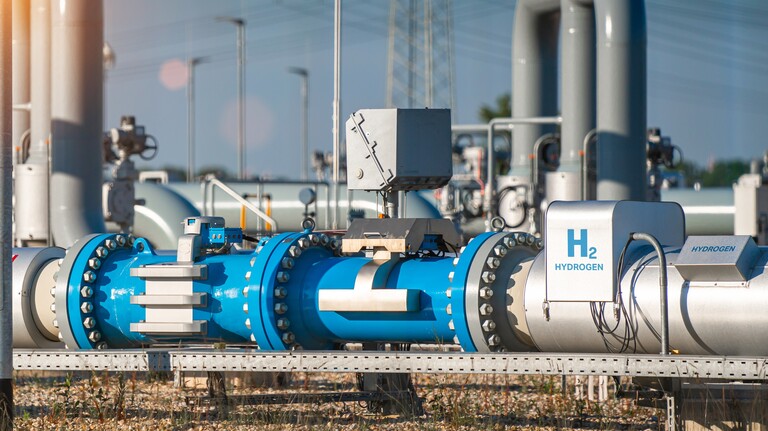 Leitungen für Wasserstoff: Bis 2032 soll in Deutschland ein erstes Kernnetz für den grünen Energieträger entstehen.