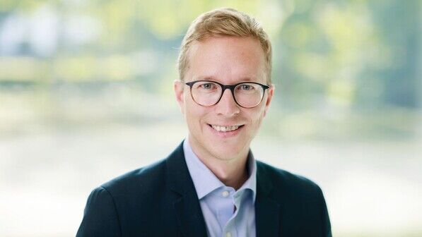 Bedarf an IT-Fachkräften wächst: Sebastian-Frederik Kühnel, Geschäftsführer Bildung beim Arbeitgeberverband Hessenmetall, sieht da einen anhaltenden Trend.