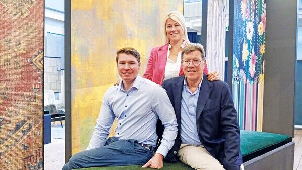 Zwei Unternehmergenerationen: Seniorchef Ullrich Eitel (rechts) mit seinen Kindern Paul und Constanze.