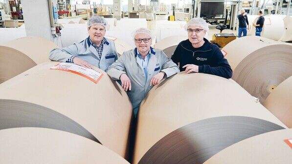 Führungstrio: Steffen Theiss, Robert Hein und Jörg Liebold (von links) bringen die Coburger Kartonagenfabrik gemeinsam voran.