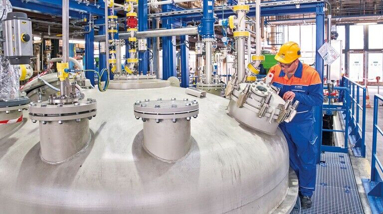 UV-Filterproduktion im BASF-Werk Grenzach-Wyhlen, 23. Februar 2022