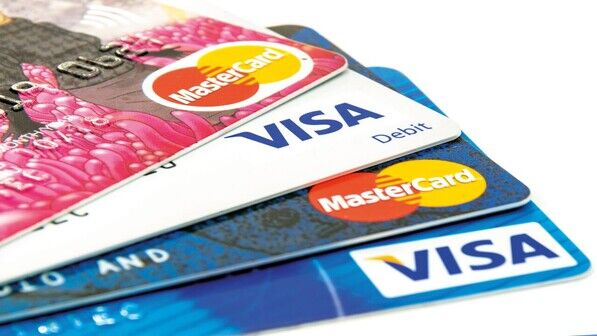 Mastercard und Visa: Die beiden US-Konzerne beherrschen den Markt für Zahlungskarten.