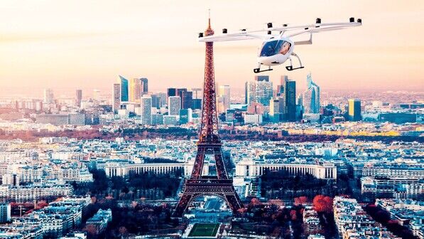 2024 ist es soweit, das ist zumindest der Plan von Volocopter in Bruchal: Dann sollen die ersten Flugtaxis der Firma über Paris schwirren – zu den Olympischen Spielen.
